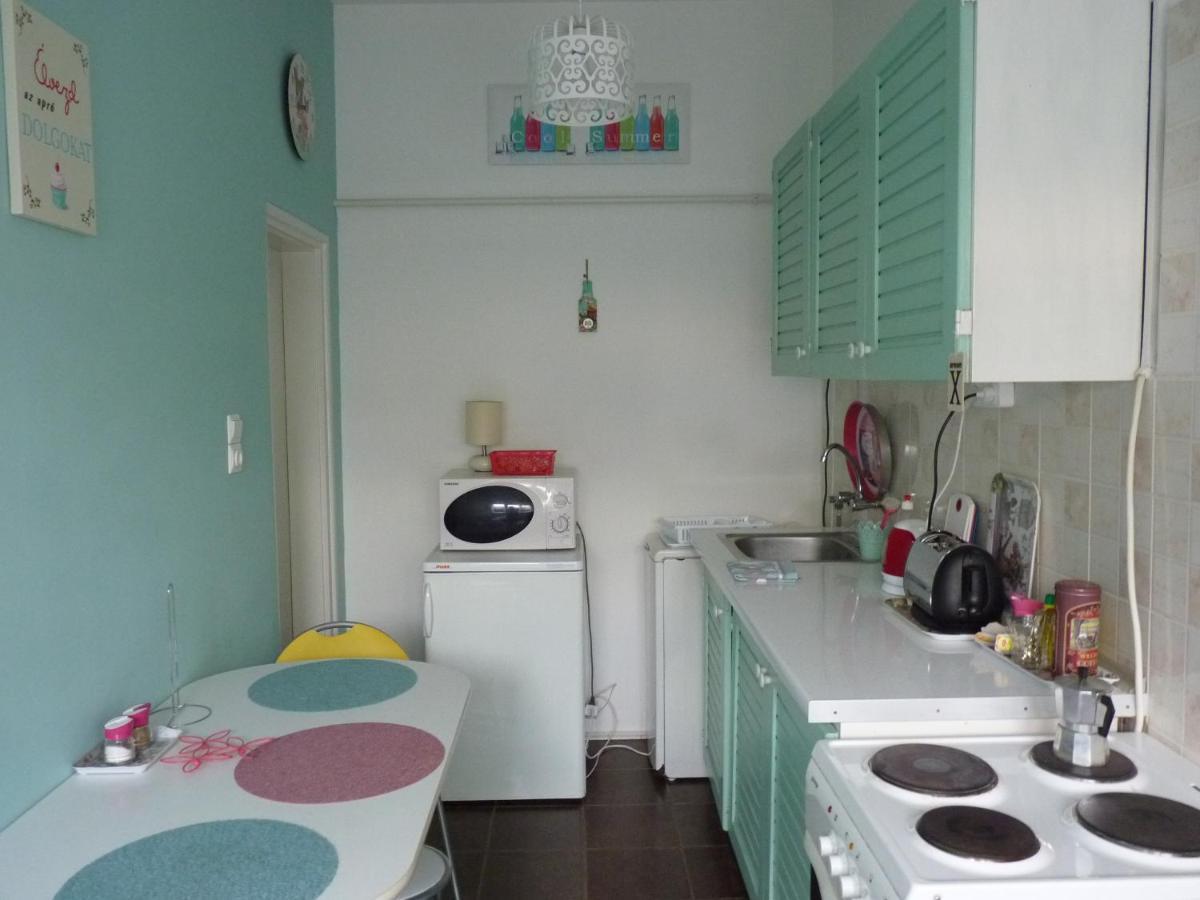 Zizi Apartman Debrecen Eksteriør bilde
