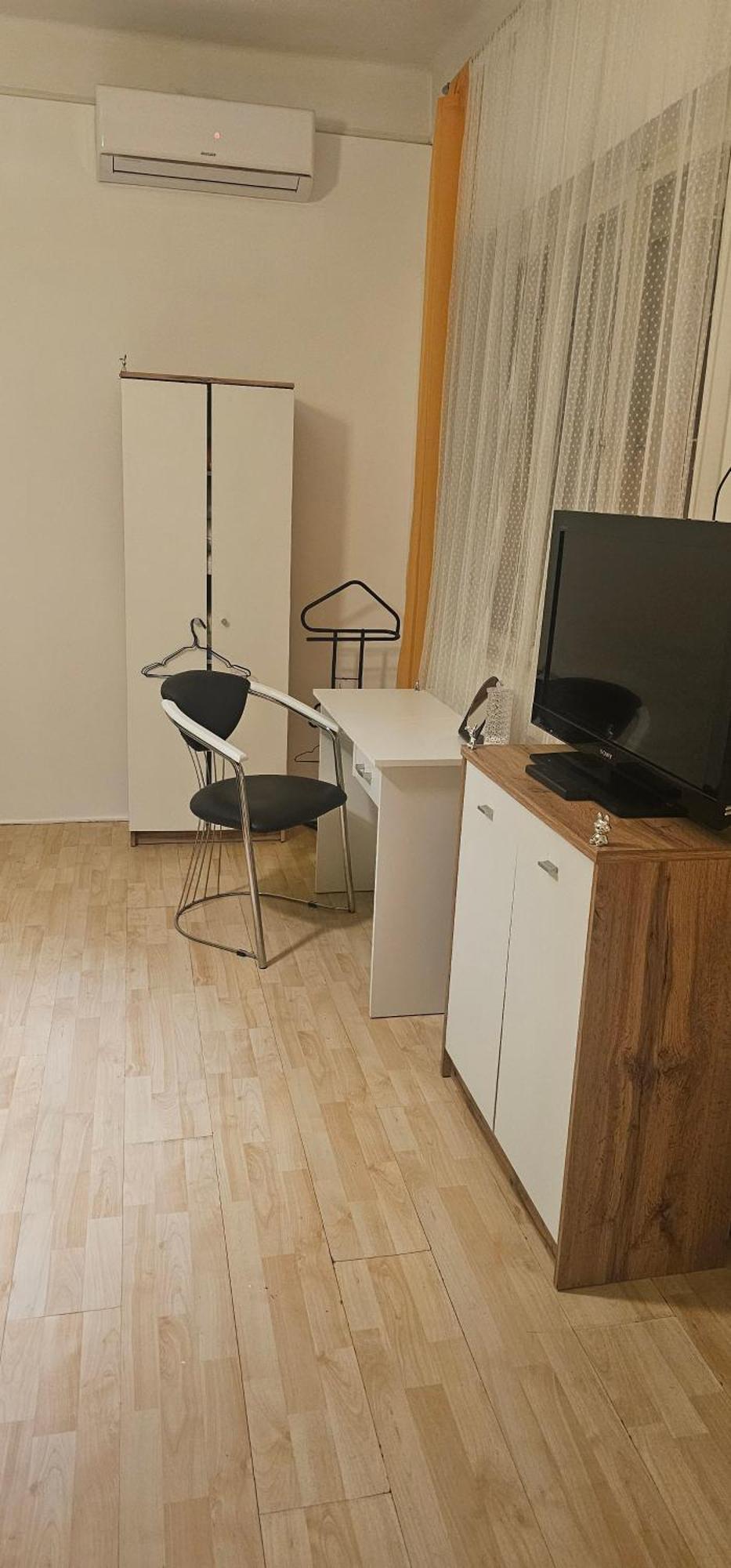 Zizi Apartman Debrecen Eksteriør bilde